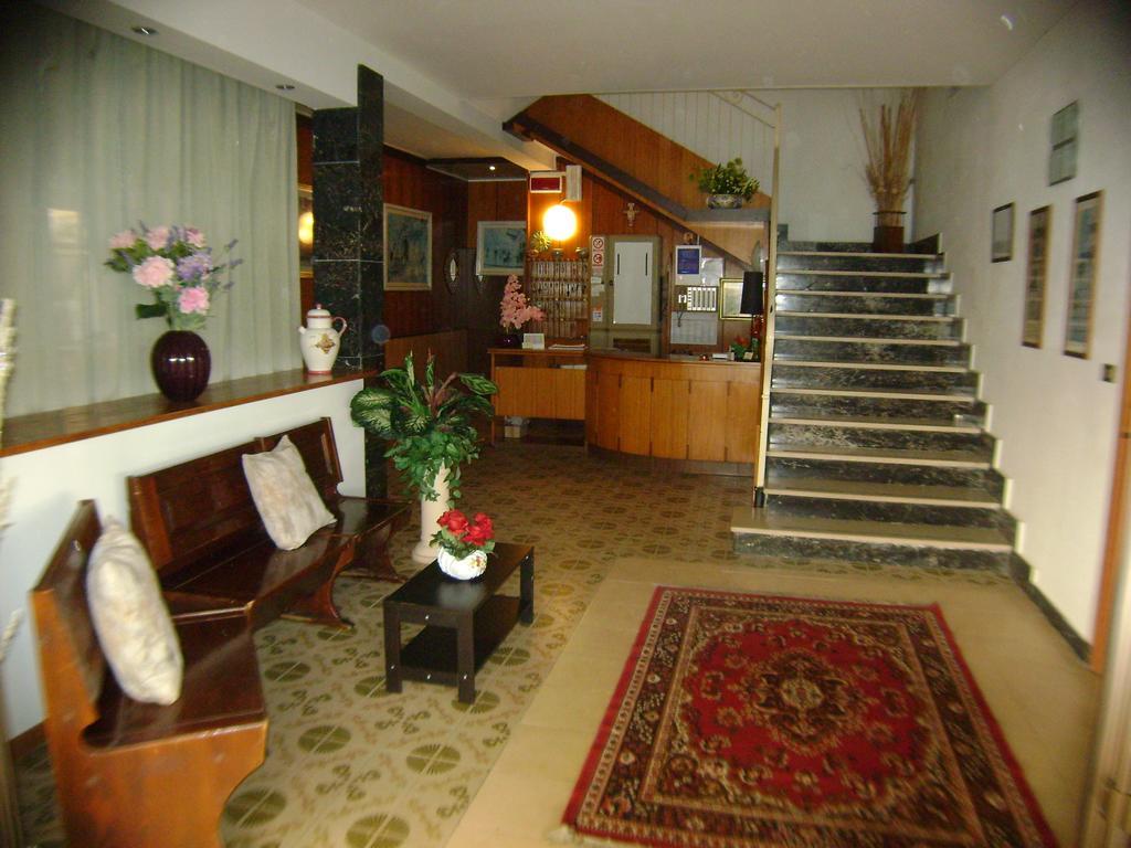 Hotel Villa Del Sole Rimini Dış mekan fotoğraf