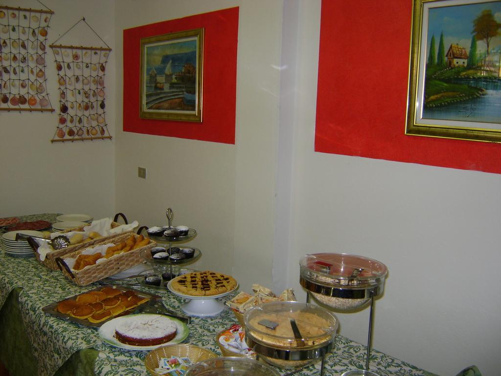 Hotel Villa Del Sole Rimini Dış mekan fotoğraf
