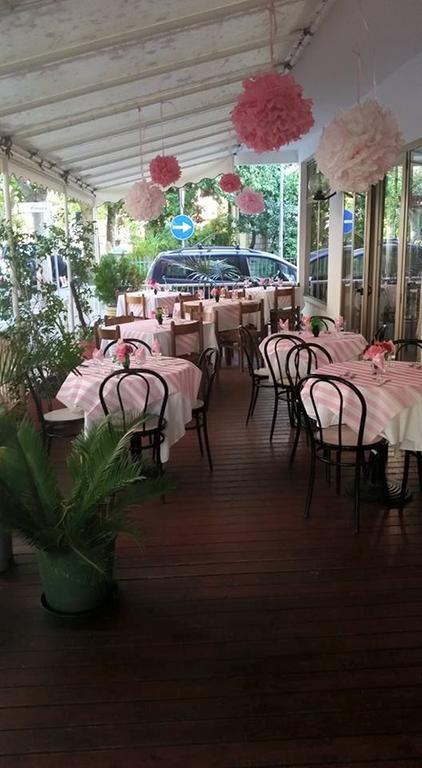 Hotel Villa Del Sole Rimini Dış mekan fotoğraf